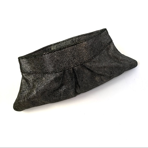Lauren Merkin Handbags - ⏱ Lauren Merkin Louis Metallic Clutch